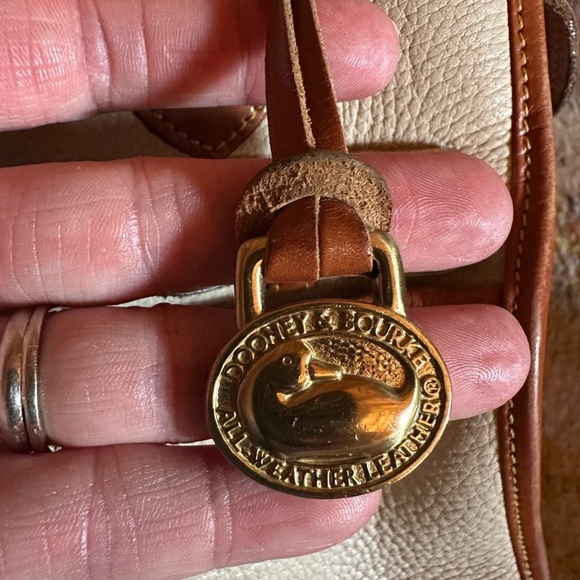 Authentic Dooney and Burke satchel bag. Dooney and Burke leather purse. Vintage - Picture 8 of 14